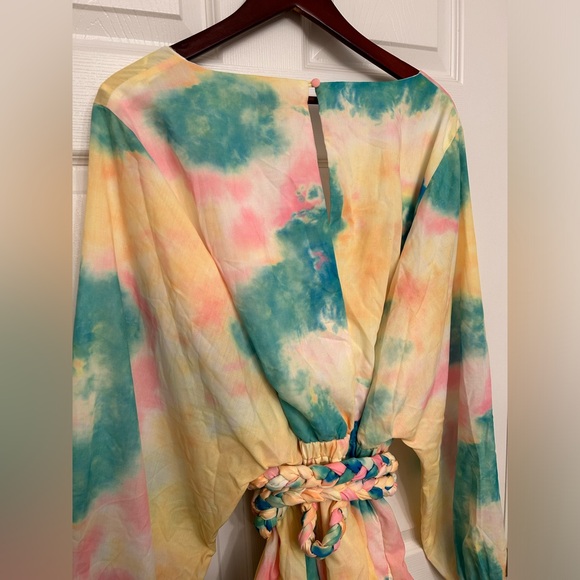 NWT PuteriaXO Plus Size Plunge Tie Dye Mini Dress with Braided Rope Belt - Picture 12 of 13